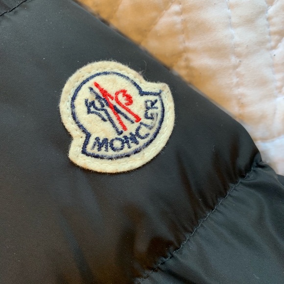 Moncler Khloe Jacket - Picture 6 of 8